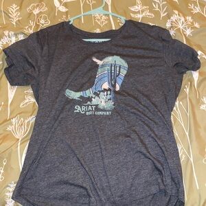 Women’s L Ariat Graphic Tee